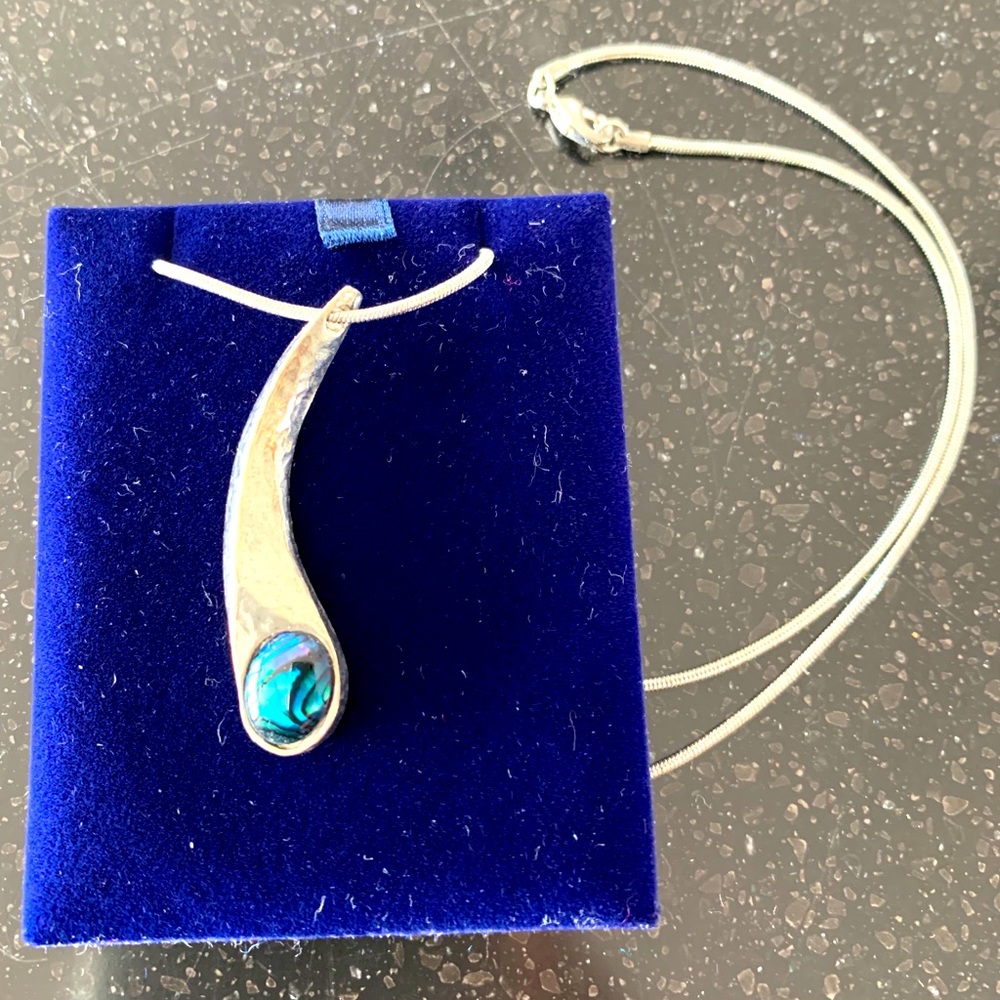 Beautiful choker necklace of silver and pewter.